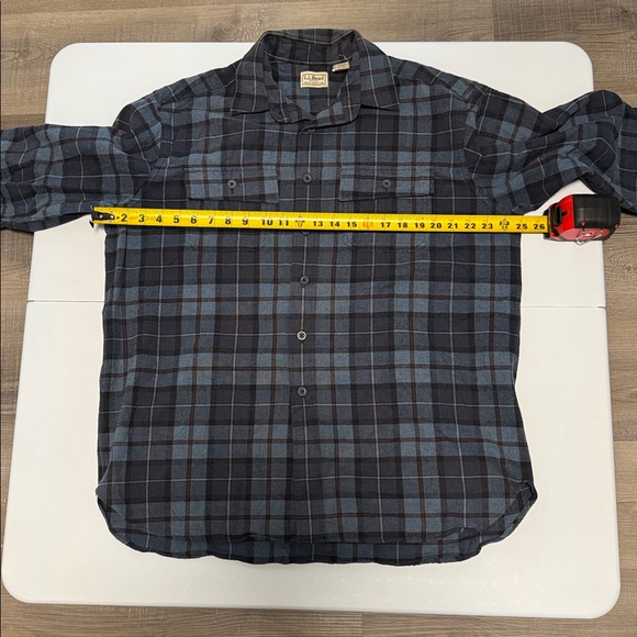 Vintage L.L.Bean Plaid Long Sleeve Flannel - Picture 4 of 9
